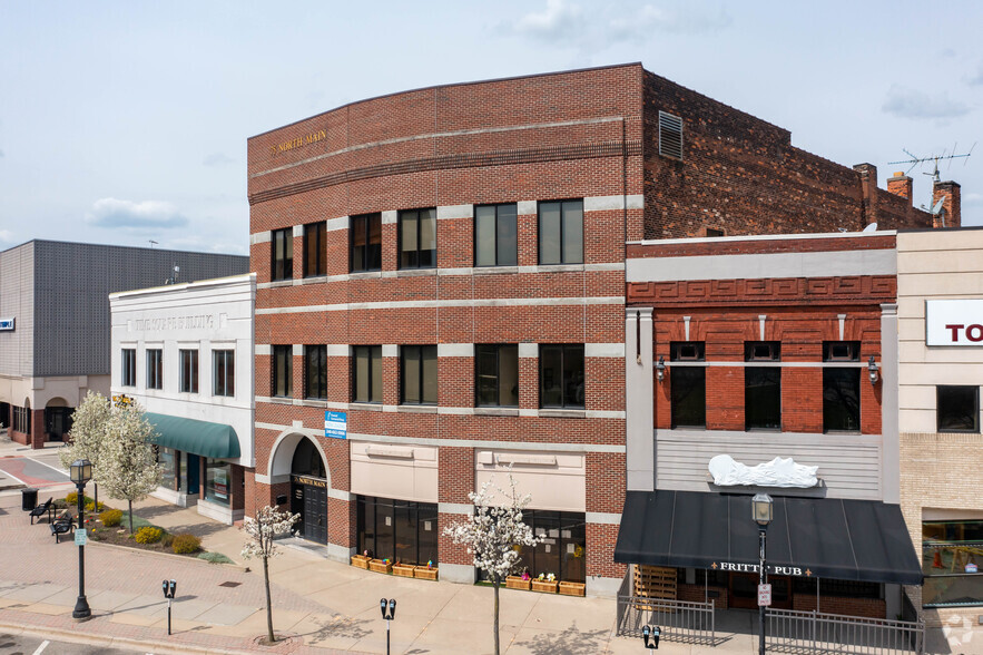 Primary Photo Of 75 N Main St, Mount Clemens Coworking Space