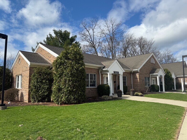 More Photos Of 28899 Center Ridge Rd, Westlake Medical For Sale