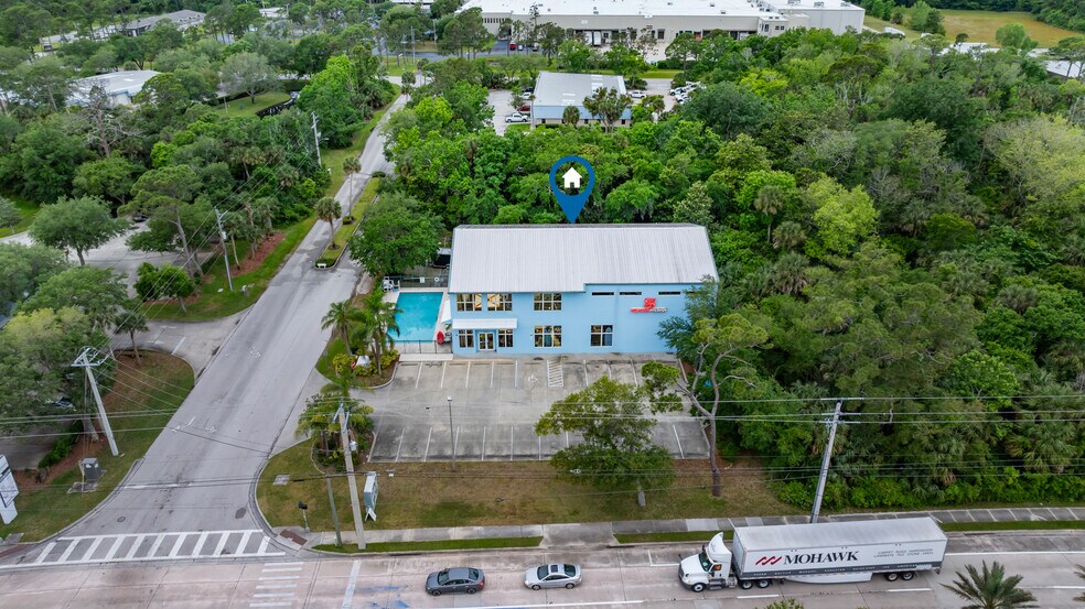 More Photos Of 3090 Ridgewood Dr, Daytona Beach Freestanding For Sale