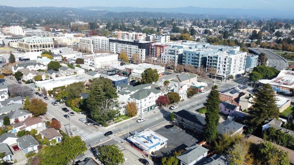 More Photos Of 229 Laurel St, Santa Cruz Restaurant For Sale