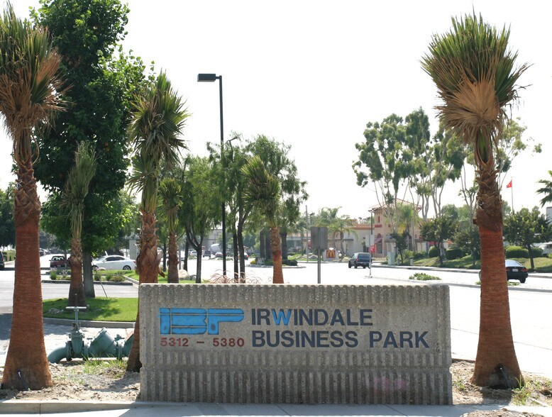 More Photos Of 5352 Irwindale Ave, Irwindale Showroom For Sale