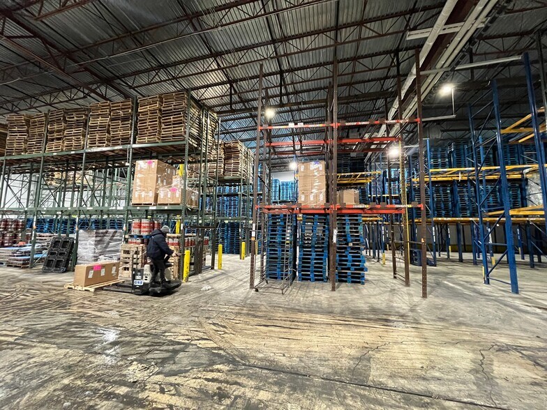 More Photos Of 1301 NW 89th Ct, Miami Warehouse For Lease