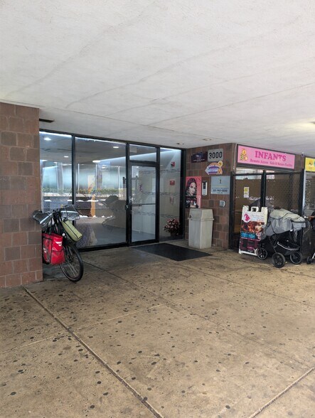 More Photos Of 3000 Kennedy Blvd, Jersey City Office For Sale