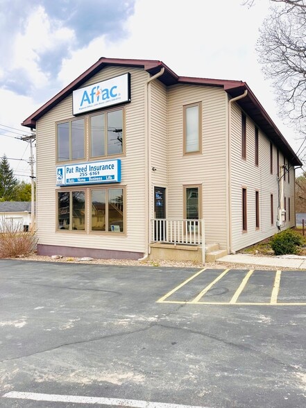More Photos Of 110 Sunset Dr, Beckley Office For Lease