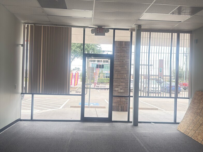 More Photos Of 23110 Kuykendahl Rd, Tomball Unknown For Lease