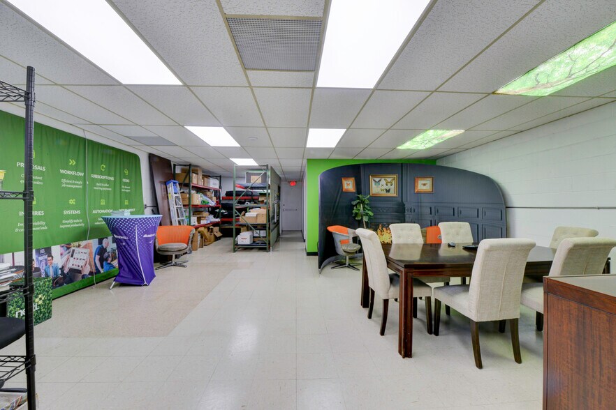 More Photos Of 38 S 21st St, Kenilworth Loft Creative Space For Sale