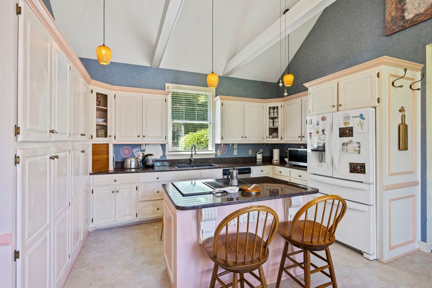 More Photos Of 3168 Stanyarne Dr, Charleston Multifamily For Sale