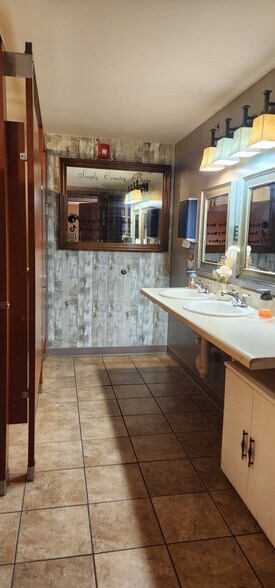 More Photos Of N3504 County Rd E, Freedom Lodge Meeting Hall For Sale