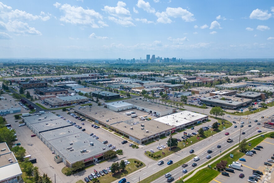 More Photos Of 2015 32nd Ave NE, Calgary Light Distribution For Lease