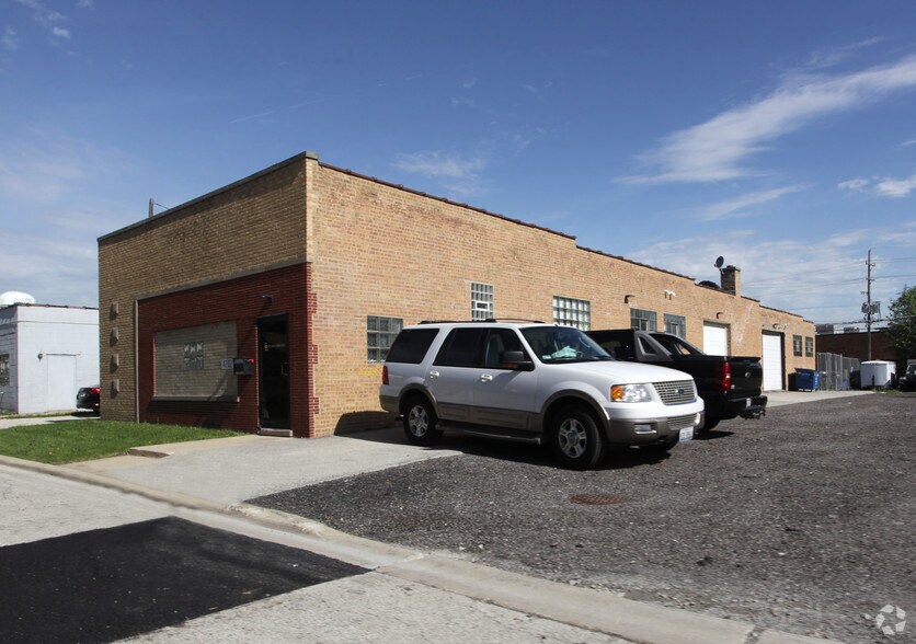 Primary Photo Of 4202 Warren Ave, Hillside Warehouse For Lease