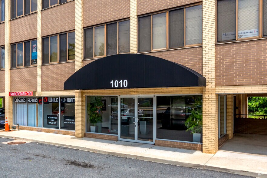 More Photos Of 1010 Rockville Pike, Rockville Office For Sale