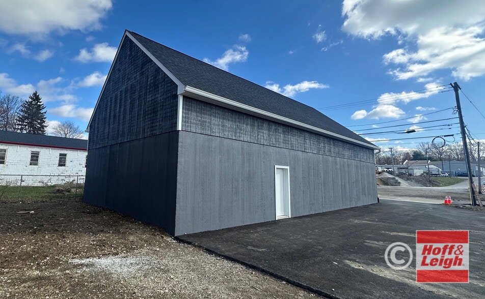 More Photos Of 168 Auble St, Wadsworth Industrial For Sale