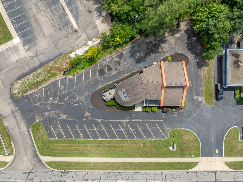 More Photos Of 6750 Brandt Pike, Huber Heights Medical For Lease