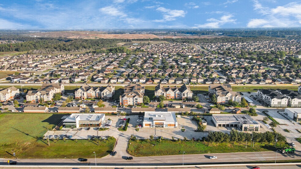 More Photos Of 10423 N Sam Houston Pky E, Humble Sports And Entertainment For Sale