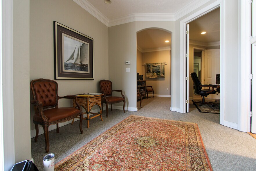 More Photos Of 989 Sebastian Blvd, Sebastian Medical For Sale