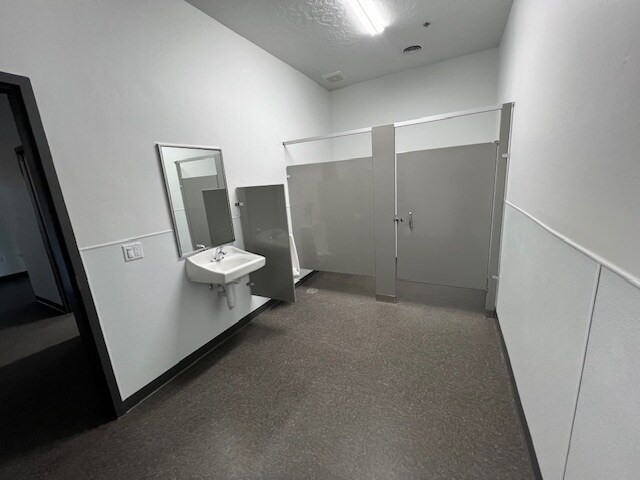 More Photos Of , Nampa Industrial For Sale