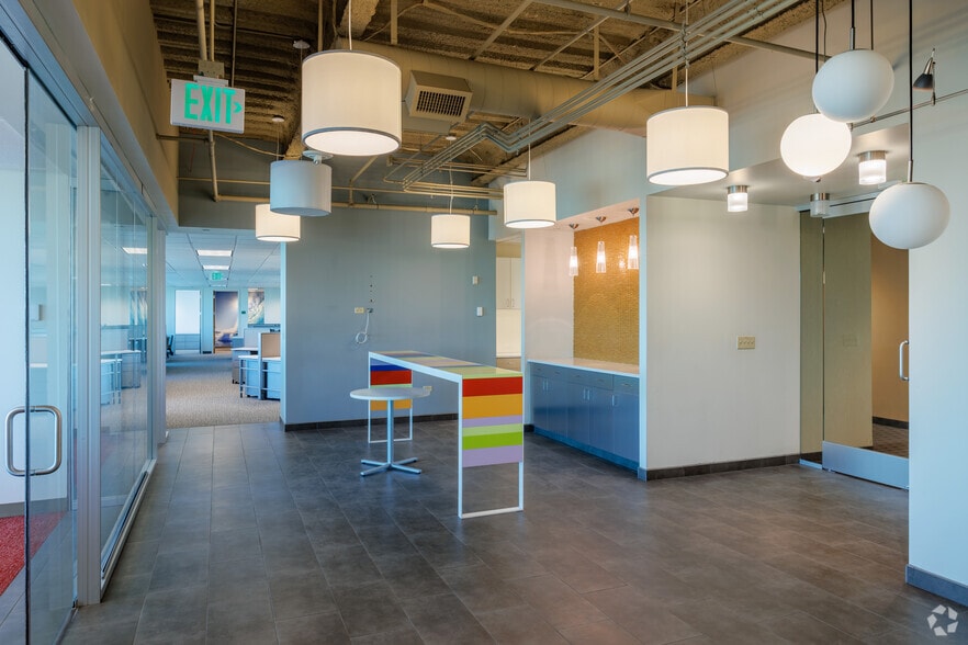 More Photos Of 720 S Colorado Blvd, Denver Office For Lease