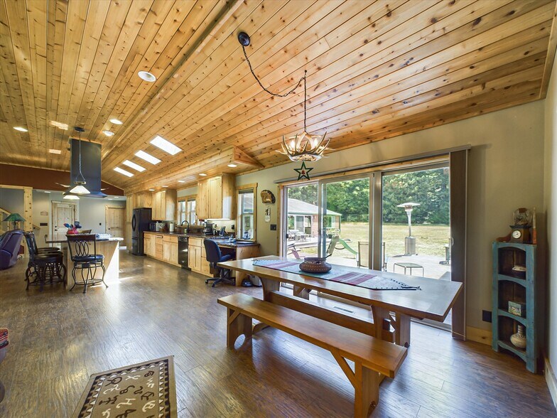 More Photos Of 595 Riverside Park Rd, Carlotta Land For Sale