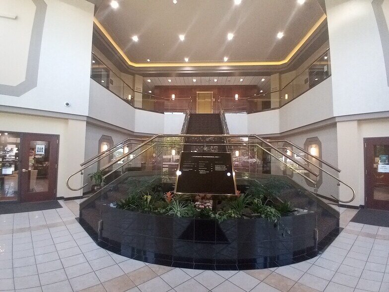 More Photos Of 9425 N Nevada St, Spokane Medical For Lease