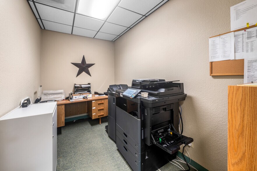 More Photos Of 760 S Stapley Dr, Mesa Office For Sale