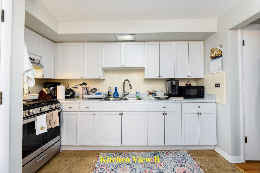 More Photos Of 4401 N Newcastle Ave, Harwood Heights Apartments For Sale