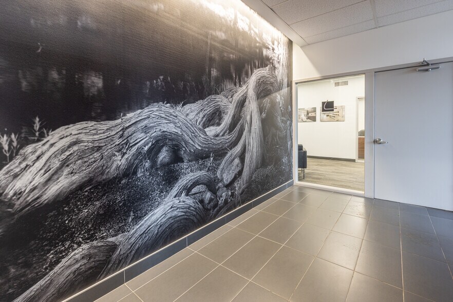 More Photos Of 8020 Westglen Dr, Houston Office For Lease