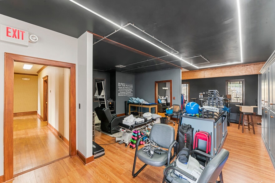 More Photos Of 522 Brandies Cir, Murfreesboro Office For Lease