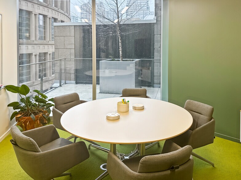 More Photos Of 410 W Georgia St, Vancouver Coworking Space