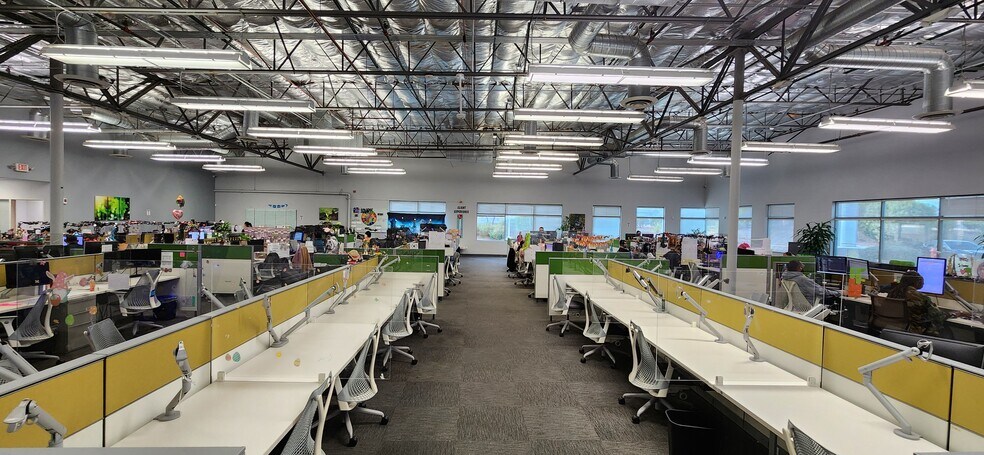 More Photos Of 6870 Bermuda Rd, Las Vegas Office For Lease