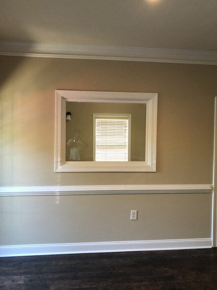 More Photos Of 4124 Chattahoochee Ter, Duluth Office For Sale