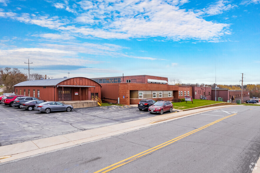 Primary Photo Of 340 Grant St, Hartford Industrial For Lease