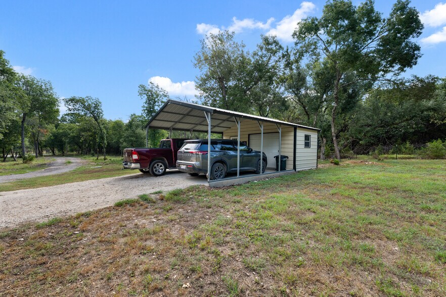 More Photos Of 301 Dews Rd, Leander Industrial For Sale