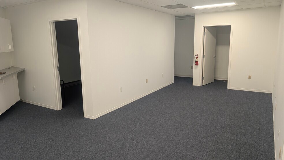 More Photos Of 777 Alexander Rd, Princeton Loft Creative Space For Lease