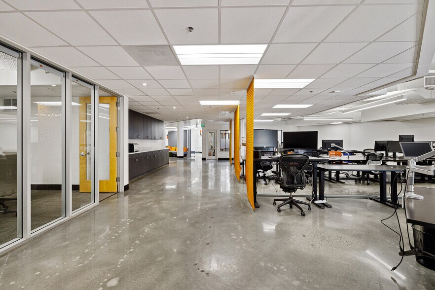 More Photos Of 375 Forest Ave, Palo Alto Office Residential For Lease