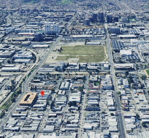 More Photos Of 7028 Alabama Ave, Canoga Park Apartments For Sale