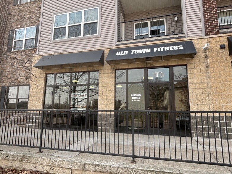 Primary Photo Of 345 Clark Dr, Coralville Apartments For Lease