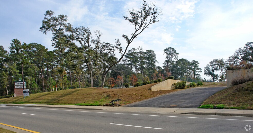 More Photos Of 6875 Thomasville Rd, Tallahassee Land For Lease