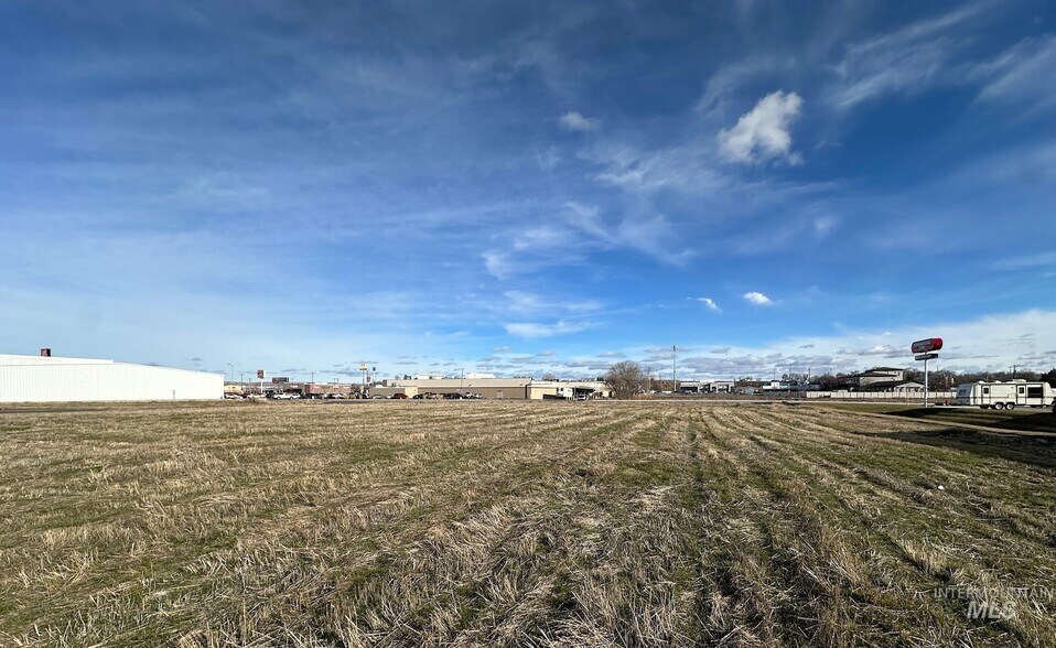 More Photos Of TBD SE Goodfellow St, Ontario Land For Sale