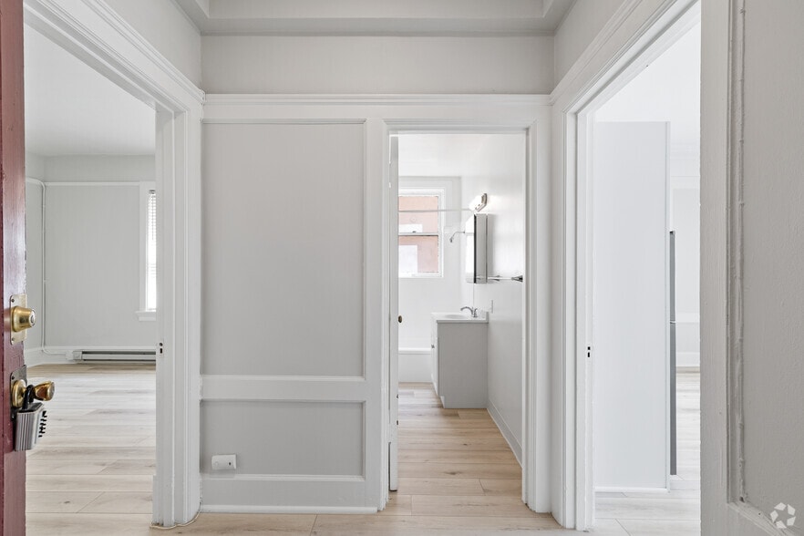 More Photos Of 184 13th St, Oakland Apartments For Sale