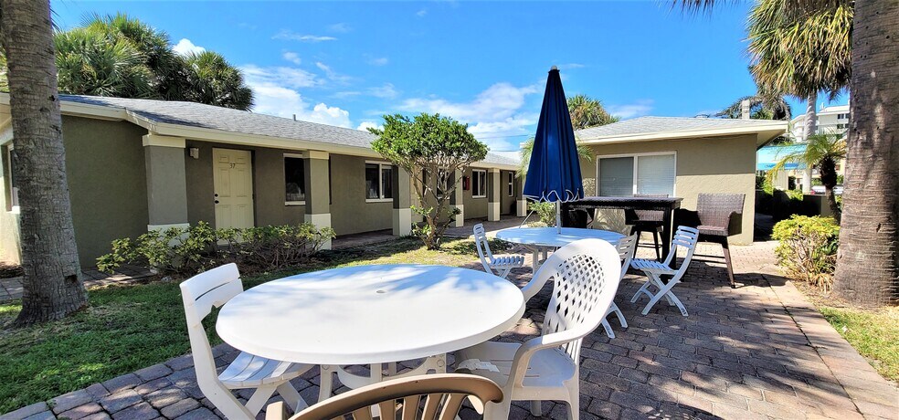 More Photos Of 101-107 Tacoma Ln, West Palm Beach Apartments For Lease