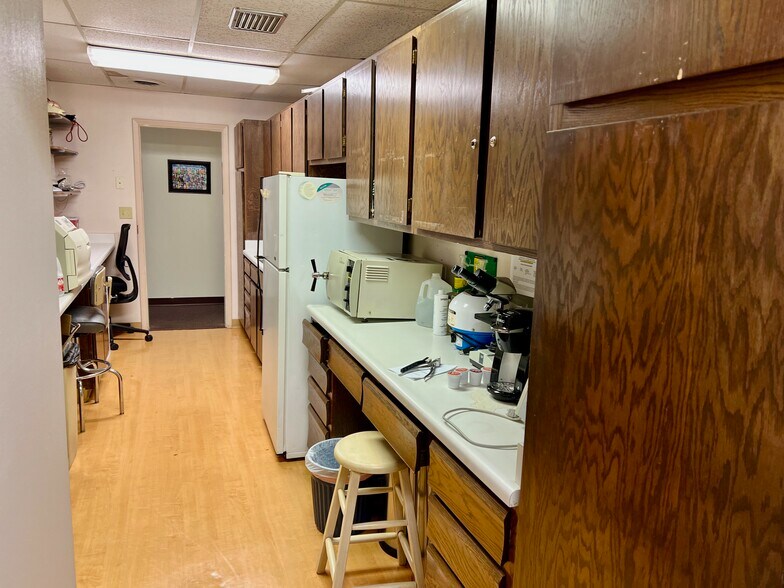 More Photos Of 12001 W 63rd Pl, Arvada Medical For Sale