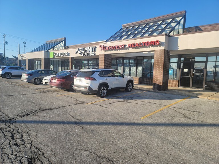 More Photos Of 5910-5960 75th St, Kenosha Unknown For Lease