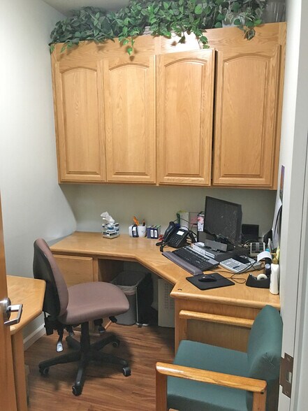 More Photos Of 55 Mission Cir, Santa Rosa Office For Sale
