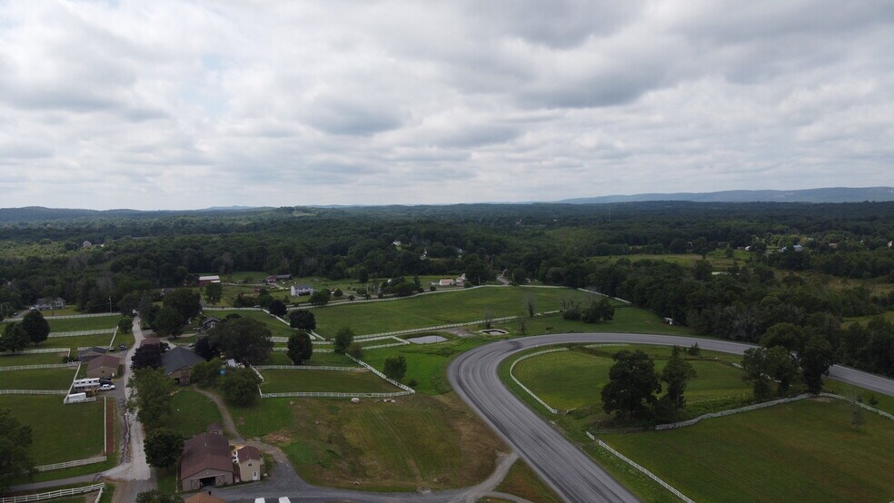 More Photos Of 261 Bullville Rd, Montgomery Horse Stables For Sale