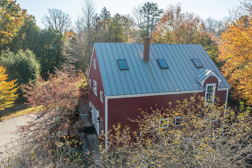 More Photos Of 73 Elm St, Camden Office For Sale