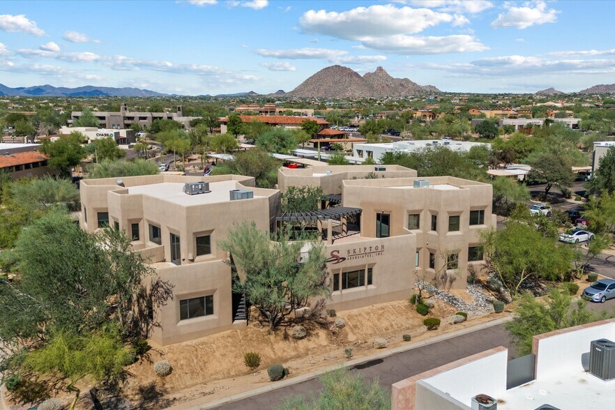 More Photos Of 8712 E Vista Bonita Dr, Scottsdale Medical For Sale