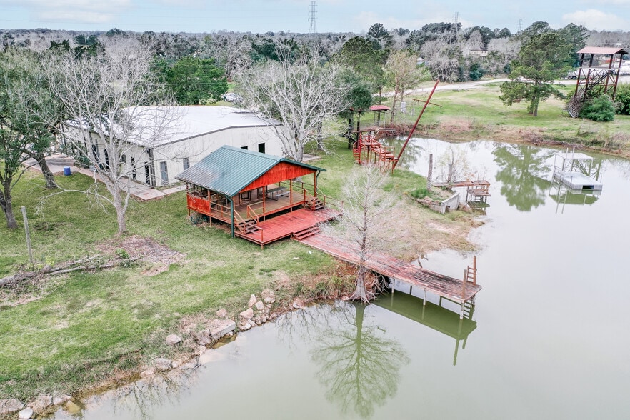 More Photos Of 850 County Road 149, Alvin Land For Sale