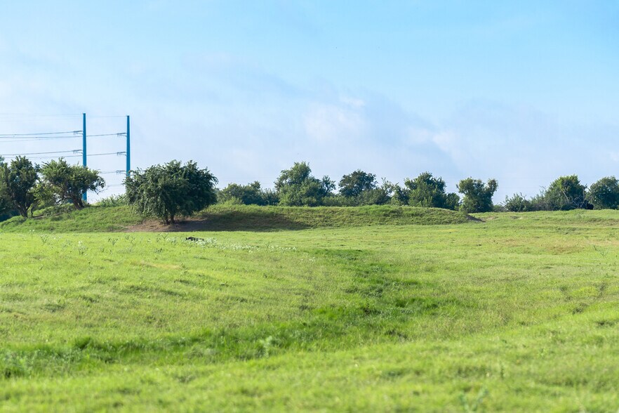 More Photos Of FM2268 @ Gooseneck Road, Salado Land For Sale