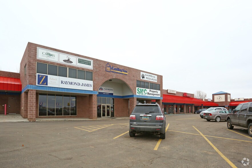 More Photos Of 1308-1420 20th Ave SW, Minot Freestanding For Lease