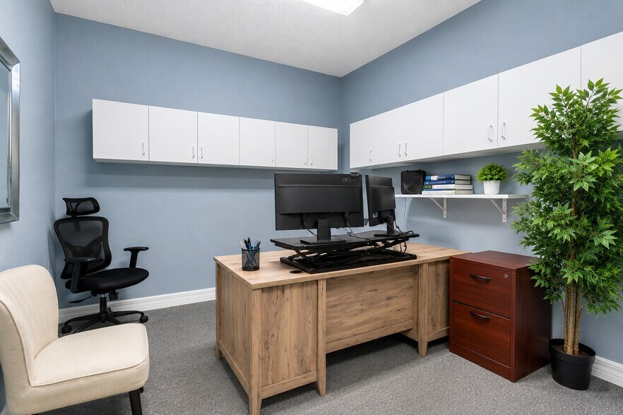 More Photos Of 402 E 7th Ave, Tampa Office For Sale